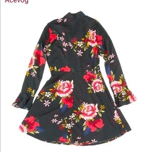 Acevog black short dress with flower pattern Size XXL